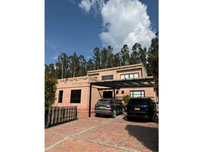 Casa de 4 alcobas en venta en Hatogrande, Sopó, 306 m² · foto 8 de 24