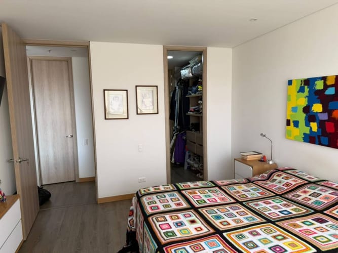 Apartamento de 3 alcobas en arriendo en Los Naranjos, Medellín, 70 m² · foto 5 de 8