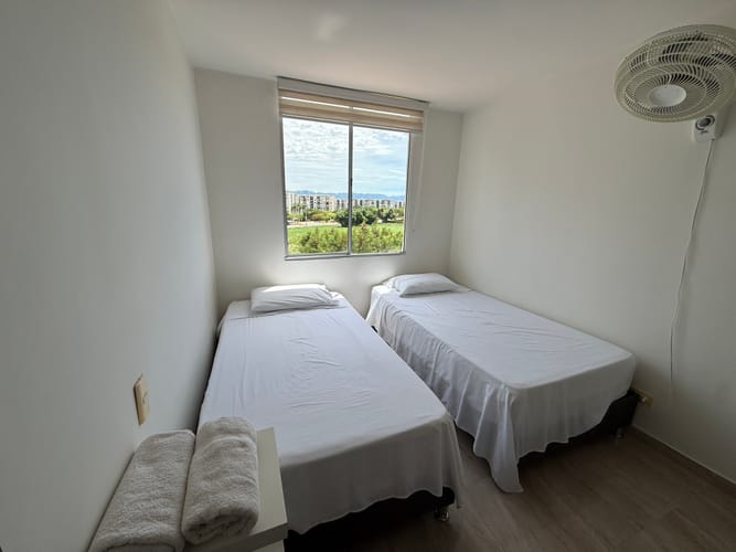 Apartamento de 2 alcobas en venta en Las Palmas, Ricaurte, 50 m² · foto 8 de 16