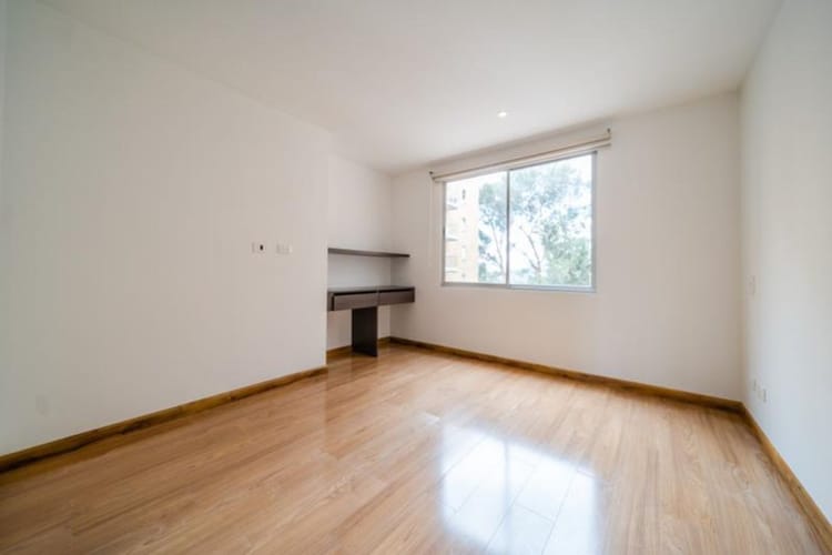 Apartamento en venta en Cerros De Suba, Bogotá · foto 12 de 23