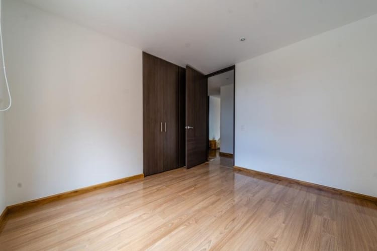 Apartamento en venta en Cerros De Suba, Bogotá · foto 17 de 23