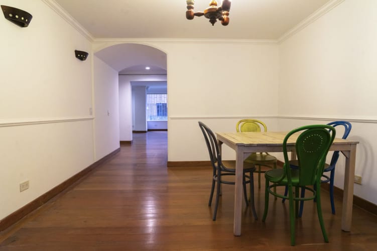 Apartamento de 2 alcobas en venta en Chico, Bogotá, 200 m² · foto 11 de 24