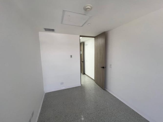 Consultorio en arriendo en San Diego, Medellín, 30 m² · foto 3 de 12