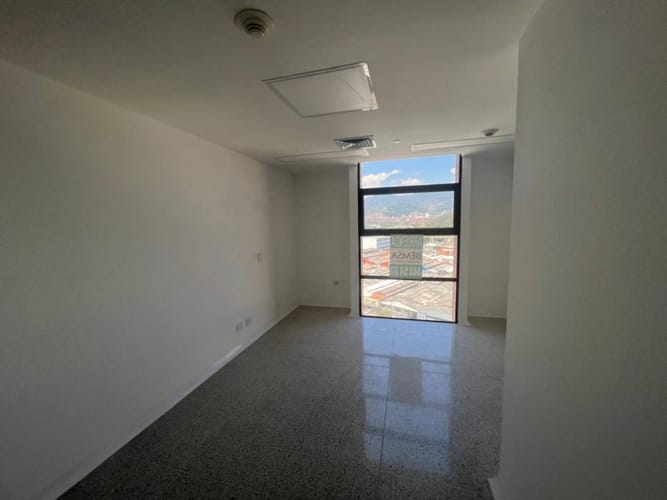 Consultorio en arriendo en San Diego, Medellín, 30 m² · foto 8 de 12