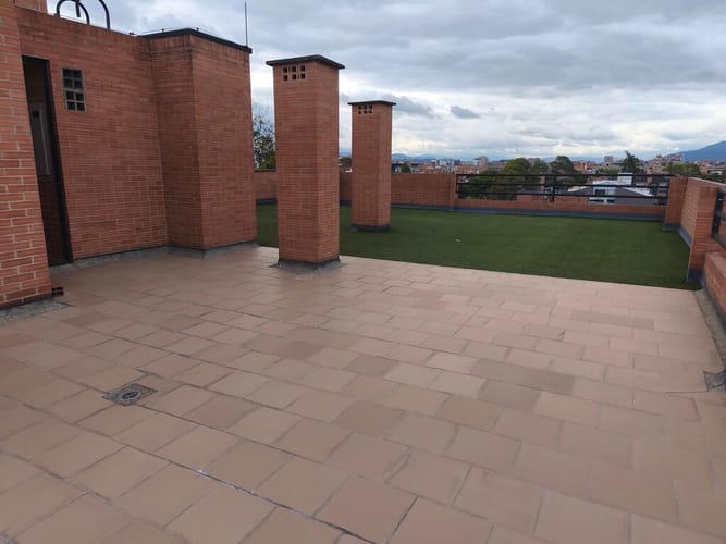 Apartaestudio en venta en Chicó Navarra, Bogotá, 49 m² · foto 13 de 13