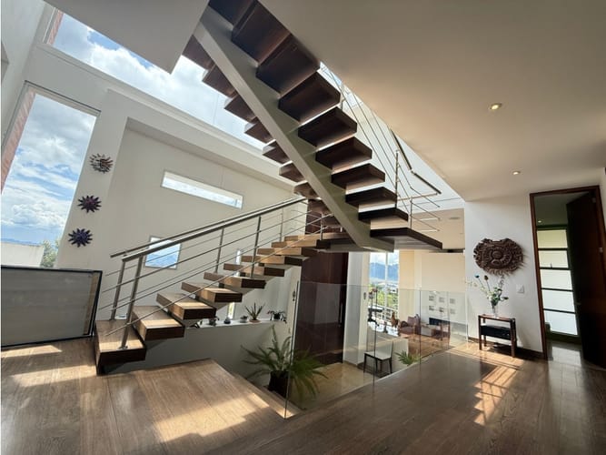 Casa de 4 alcobas en venta en Aposentos, Sopó, 549 m² · foto 8 de 18