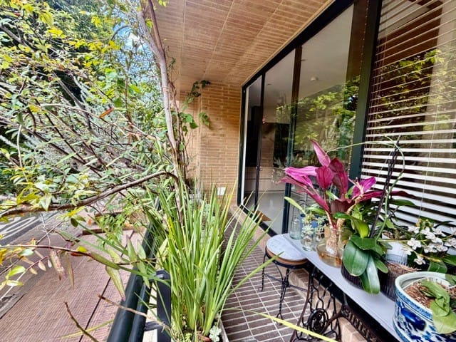 Apartamento de 2 alcobas en arriendo en Chicó Reservado, Bogotá, 216 m² · foto 12 de 24