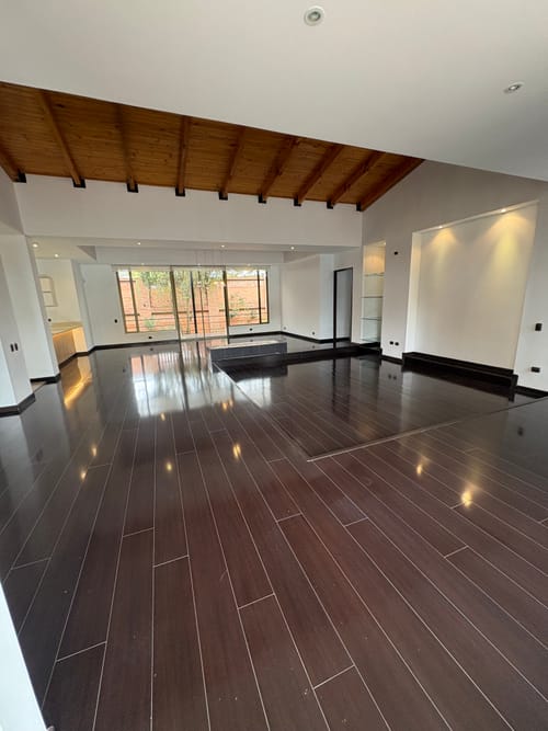 Casa en venta en Guaymaral, Bogotá · foto 4 de 24