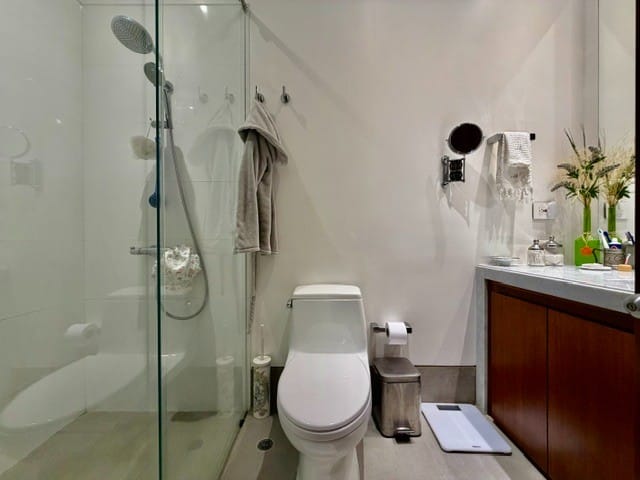 Apartamento de 2 alcobas en arriendo en Chicó Reservado, Bogotá, 216 m² · foto 18 de 24
