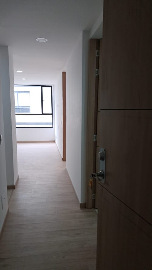 Apartaestudio en venta en Nuevo Country, Bogotá, 54 m² · foto 3 de 9
