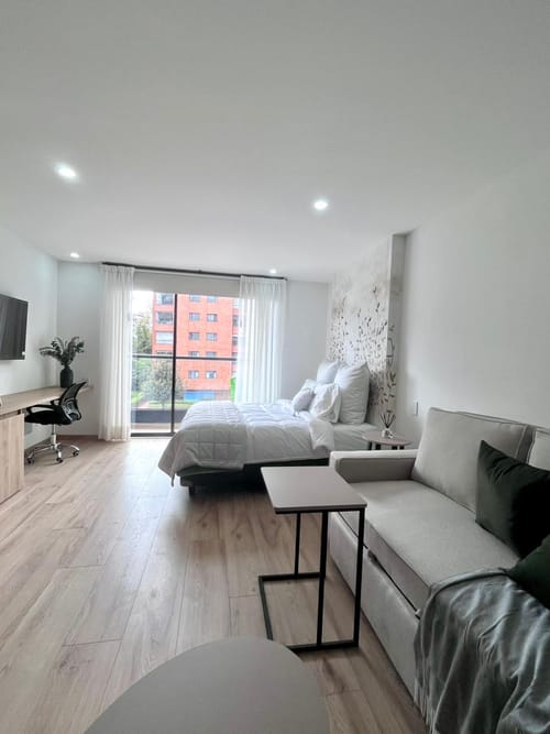 Apartaestudio en venta en Chico Norte, Bogotá, 35 m² · foto 2 de 5