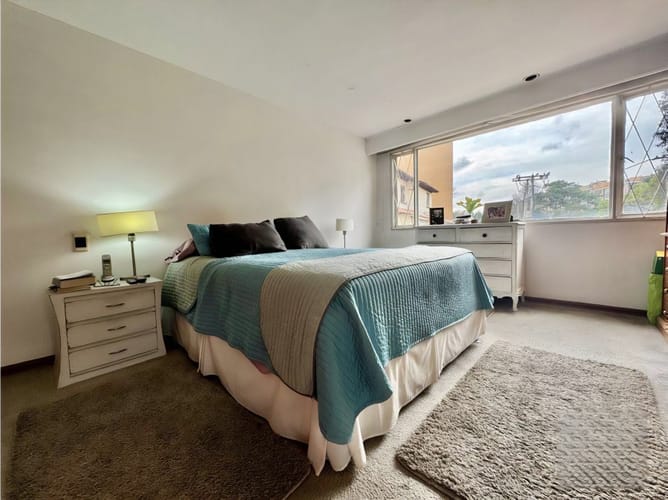 Casa en venta en Chicó Navarra, Bogotá · foto 9 de 13