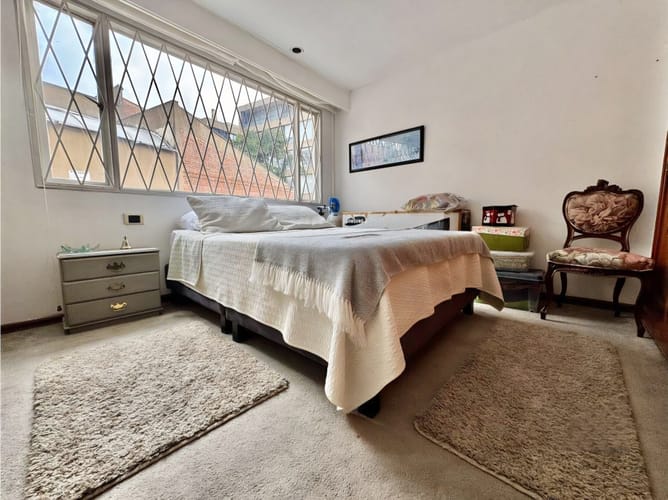 Casa en venta en Chicó Navarra, Bogotá · foto 10 de 13