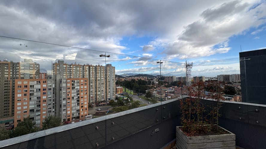Apartamento de 2 alcobas en venta en Plaza Imperial Centro Comercial, Bogotá, 40 m² · foto 11 de 17