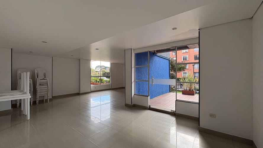 Apartamento de 2 alcobas en venta en Plaza Imperial Centro Comercial, Bogotá, 40 m² · foto 16 de 17