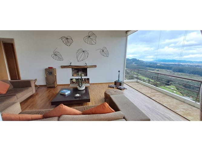 Casa de 4 alcobas en venta en Aposentos, Sopó, 390 m² · foto 7 de 24