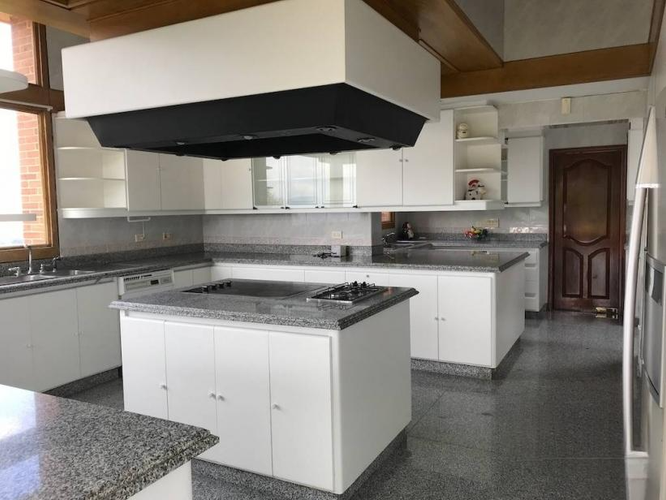 Casa de 4 alcobas en venta en Yerbabuena, Chía, 1000 m² · foto 7 de 19