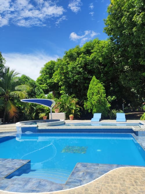 Casa de 5 alcobas en venta en Girardot, Girardot, 400 m² · foto 6 de 13