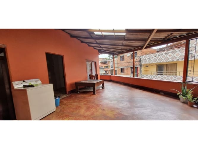 Casa de 4 alcobas en venta en Caqueta, La Estrella, 124 m² · foto 4 de 17