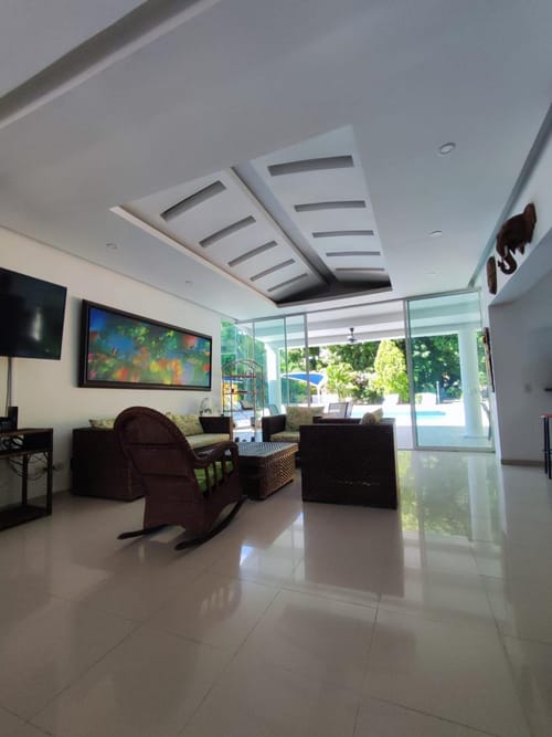 Casa de 5 alcobas en venta en Girardot, Girardot, 400 m² · foto 9 de 13