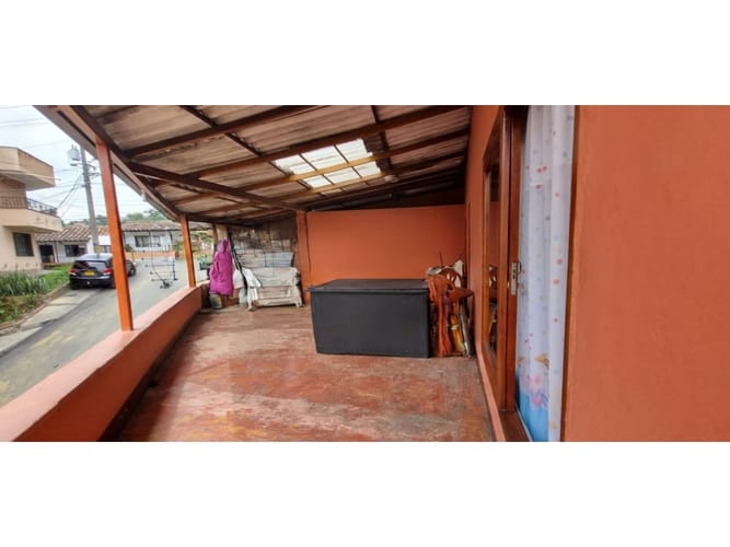 Casa de 4 alcobas en venta en Caqueta, La Estrella, 124 m² · foto 6 de 17