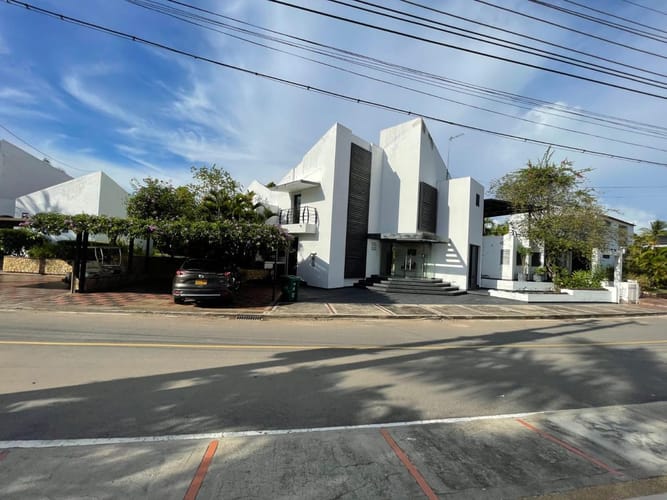 Casa de 6 alcobas en venta en Girardot, Girardot, 1000 m² · foto 2 de 15