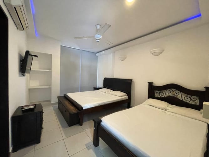 Casa de 6 alcobas en venta en Girardot, Girardot, 1000 m² · foto 14 de 15