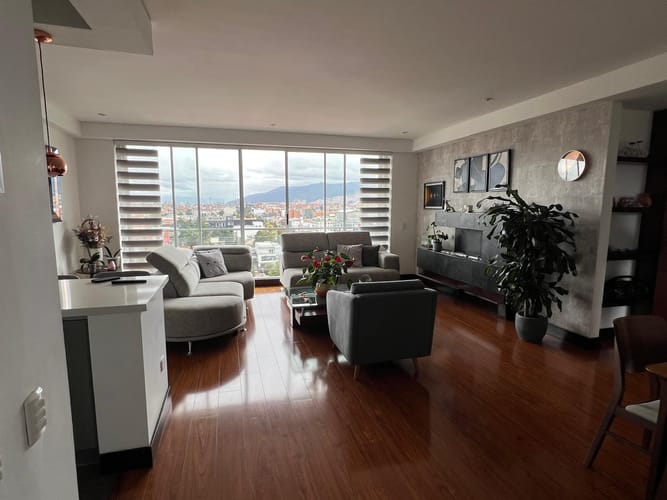 Apartamento en venta en La Calleja, Bogotá · foto 2 de 24