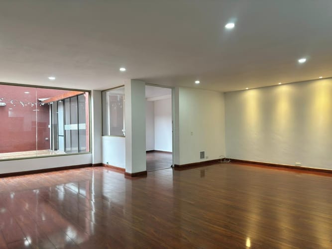 Apartamento de 2 alcobas en venta en Chapinero, Bogotá, 160 m² · foto 19 de 24
