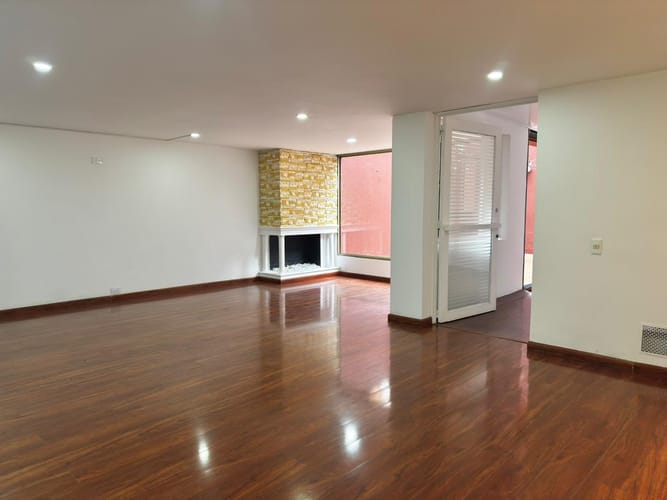 Apartamento de 2 alcobas en venta en Chapinero, Bogotá, 160 m² · foto 20 de 24