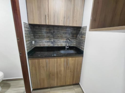 Oficina en arriendo en Las Vegas, Envigado, 36 m² · foto 2 de 9