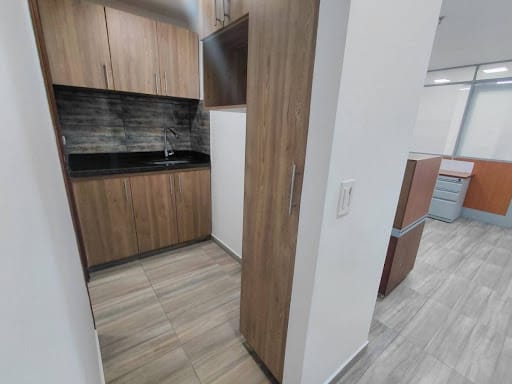 Oficina en arriendo en Las Vegas, Envigado, 36 m² · foto 4 de 9