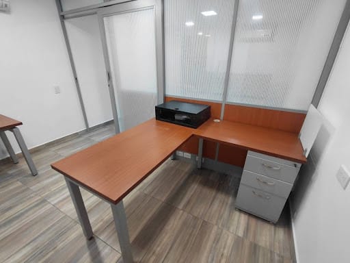 Oficina en arriendo en Las Vegas, Envigado, 36 m² · foto 8 de 9
