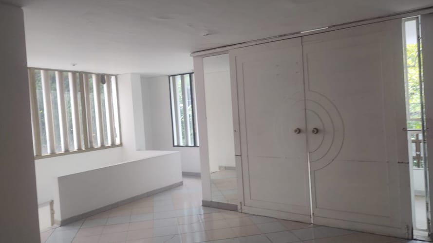 Casa de 6 alcobas en venta en Vipasa, Cali, 362 m² · foto 8 de 20