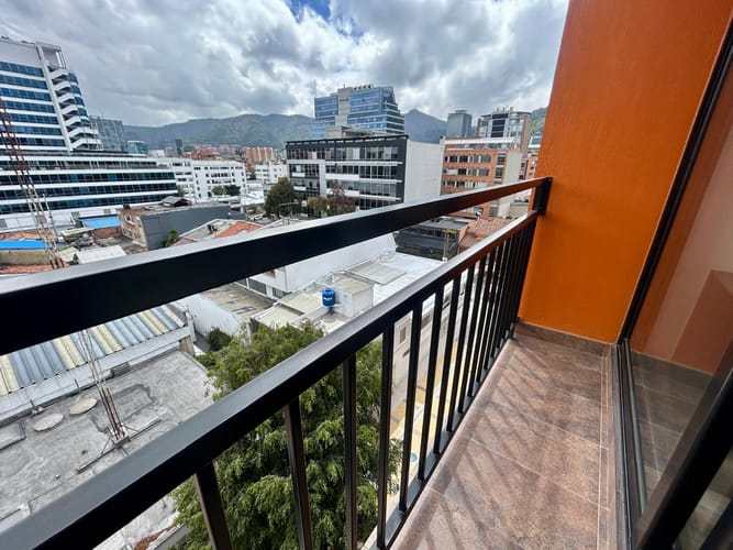 Apartaestudio en venta en Chico Norte, Bogotá, 24 m² · foto 6 de 23
