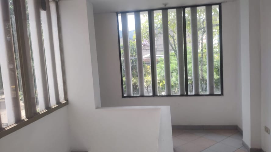 Casa de 6 alcobas en venta en Vipasa, Cali, 362 m² · foto 19 de 20