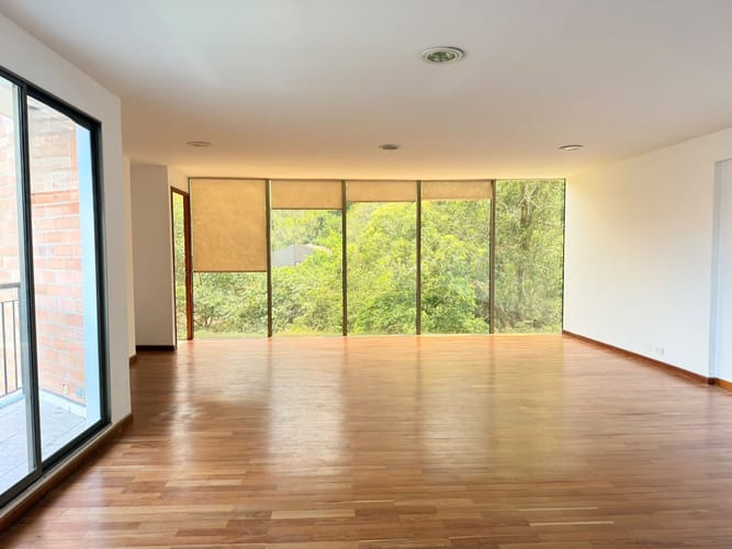 Oficina en venta en Los Naranjos, Medellín, 67 m² · foto 3 de 11