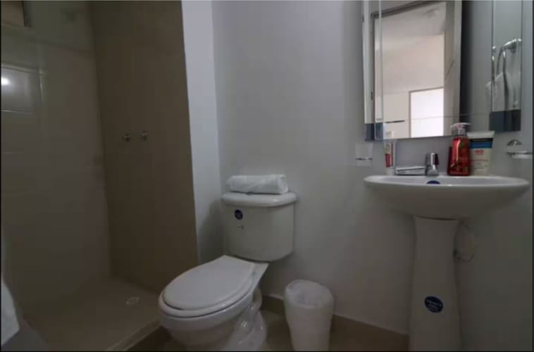 Apartamento de 2 alcobas en venta en Las Palmas, Ricaurte, 55 m² · foto 7 de 14