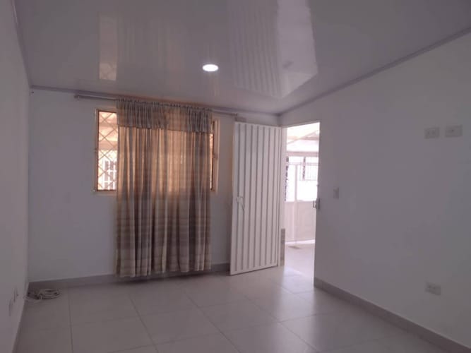 Casa de 4 alcobas en arriendo en Aranzoque, Floridablanca, 129 m² · foto 5 de 24