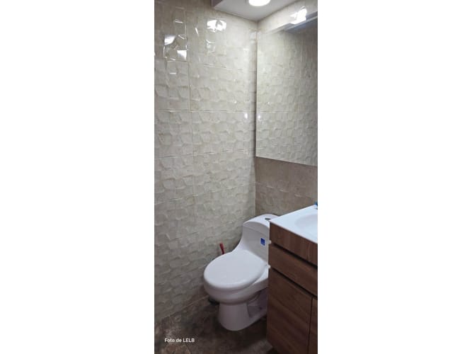 Apartamento de 3 alcobas en venta en Fontibon, Bogotá, 81 m² · foto 9 de 16