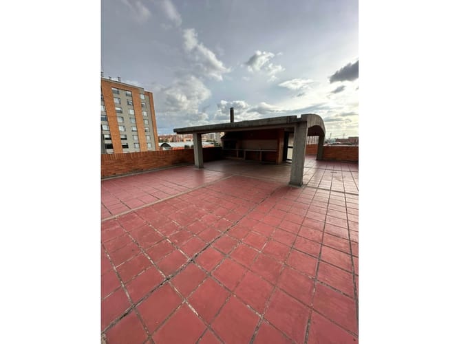 Apartamento de 3 alcobas en venta en Fontibon, Bogotá, 81 m² · foto 15 de 16