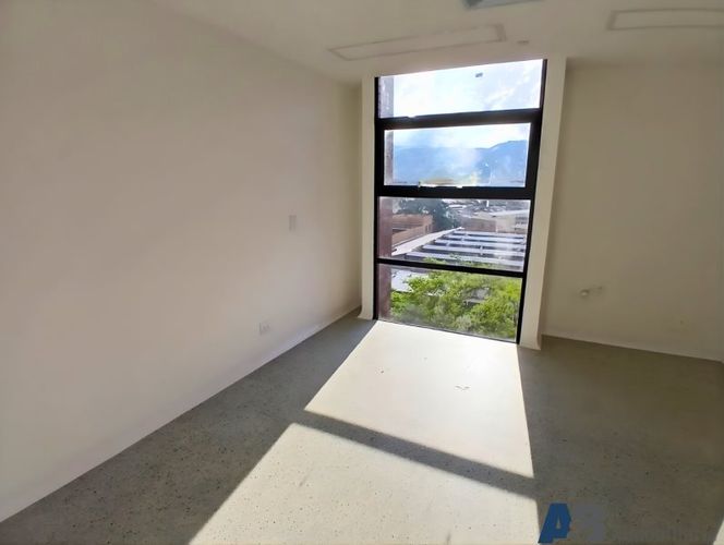 Oficina en arriendo en San Diego, Medellín, 30 m² · foto 5 de 11