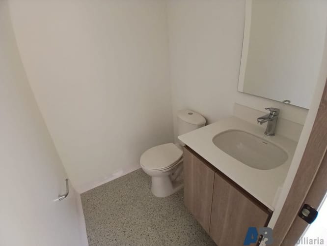 Oficina en arriendo en San Diego, Medellín, 30 m² · foto 8 de 11
