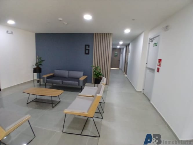 Oficina en arriendo en San Diego, Medellín, 30 m² · foto 9 de 11