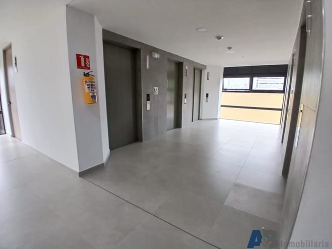 Oficina en arriendo en San Diego, Medellín, 30 m² · foto 11 de 11