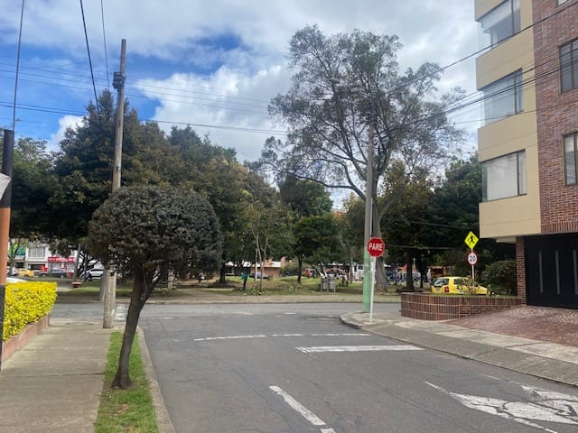 Apartaestudio en venta en Alhambra, Bogotá, 41 m² · foto 6 de 20