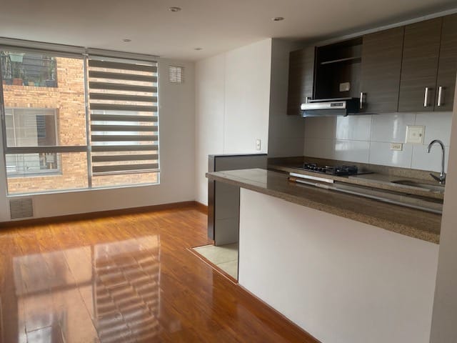 Apartaestudio en venta en Alhambra, Bogotá, 41 m² · foto 8 de 20