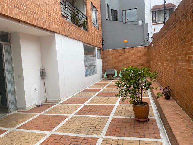 Apartaestudio en venta en Alhambra, Bogotá, 41 m² · foto 18 de 20