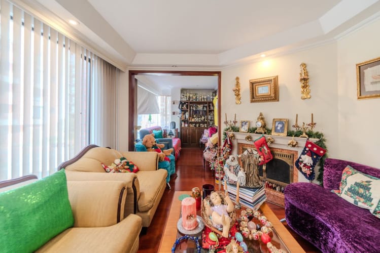 Apartamento de 4 alcobas en venta en Santa Barbara, Bogotá, 150 m² · foto 4 de 24