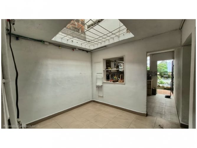 Casa de 5 alcobas en venta en Alejandria, Medellín, 230 m² · foto 8 de 15